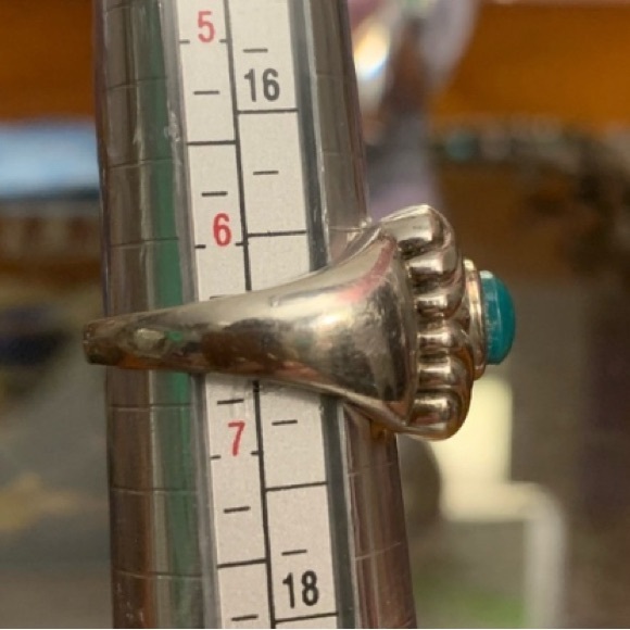 Sterling Turquoise Ring - Picture 2 of 6